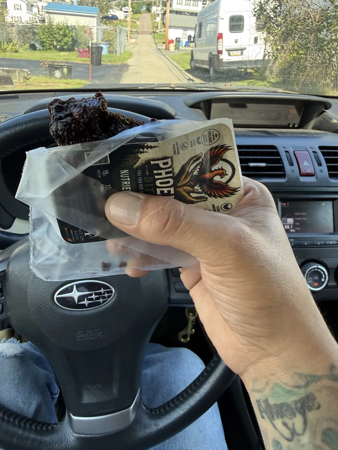 Phoenix Bite and package held during a day on the road